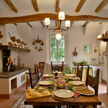 Gessa Paradise Near Bologna